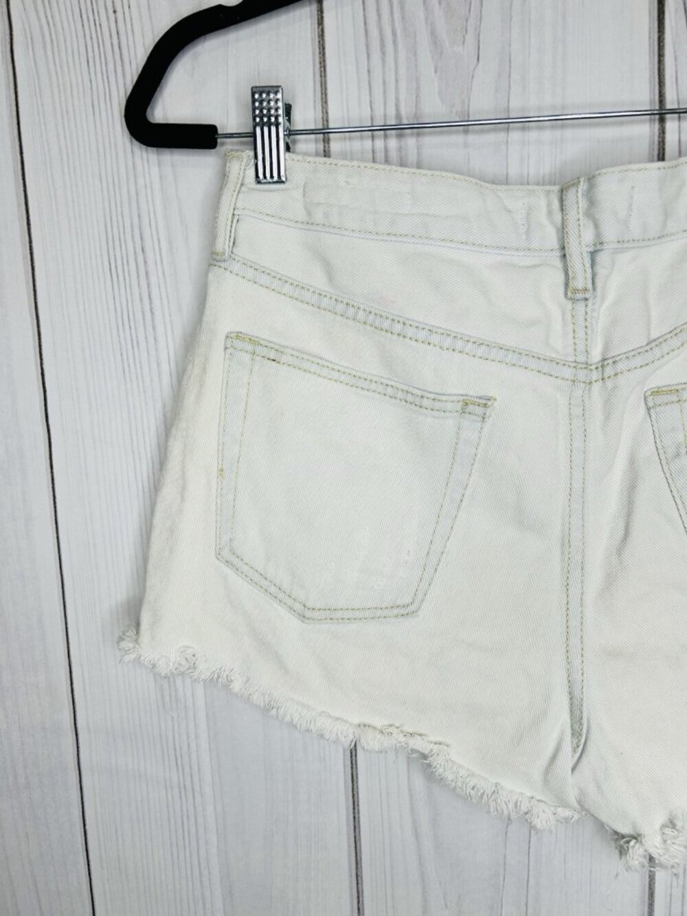 Pacsun Light Wash Jean Shorts Sz 28 Mid Rise Blue Distressed Button Fly Raw Hem - Picture 6 of 7